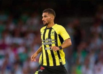 حسام عوار ينتقد التحكيم بسبب كثرة البطاقات الحمراء للاعبى اتحاد جدة