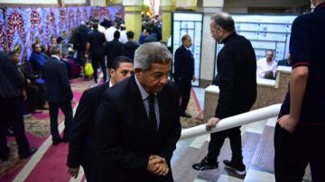 خالد عبد العزيز وممدوح عيد يشاركان في عزاء الراحل محمد صبري خالد عبد العزيز وممدوح عيد يشاركان في عزاء الراحل محمد صبري