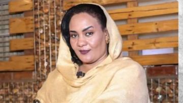 أرض الكنانة.. فنانة سودانية تشيد بالمتحف المصري الكبير: مصر منارة العلم والثقافة أرض الكنانة.. فنانة سودانية تشيد بالمتحف المصري الكبير: مصر منارة العلم والثقافة