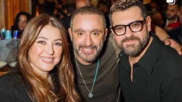 برفقة زوجها.. كندة علوش توجة رسالة لـ أحمد السقا