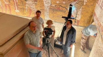 بعثة أثرية تكشف أسرار مقابر ملوك مصر بالأقصر عبر أحدث تقنيات التصوير العلمي..ما القصة؟ بعثة أثرية تكشف أسرار مقابر ملوك مصر بالأقصر عبر أحدث تقنيات التصوير العلمي..ما القصة؟