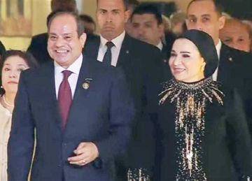 زاهي حواس: إللي عمله الرئيس السيسي باستكمال المتحف الكبير رغم الظروف الاقتصادية أعظم قرار زاهي حواس: إللي عمله الرئيس السيسي باستكمال المتحف الكبير رغم الظروف الاقتصادية أعظم قرار