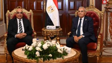 وزير العدل يهنئ رئيس مجلس الشيوخ ويؤكد دعم التعاون المشترك