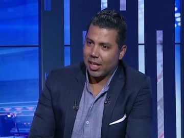 أحمد أبو مسلم: أزمة الأهلي الحقيقية في فروقات العقود بين اللاعبين أحمد أبو مسلم: أزمة الأهلي الحقيقية في فروقات العقود بين اللاعبين