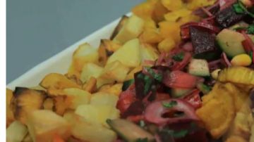 طريقة عمل سلطة البنجر بالذرة .. مذاق لذيذ طريقة عمل سلطة البنجر بالذرة .. مذاق لذيذ