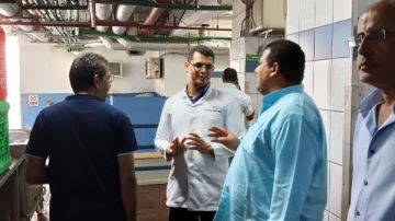 لجنة بالبحر الأحمر تتابع إدارة المخلفات بالمنشآت السياحية بسهل حشيش لجنة بالبحر الأحمر تتابع إدارة المخلفات بالمنشآت السياحية بسهل حشيش