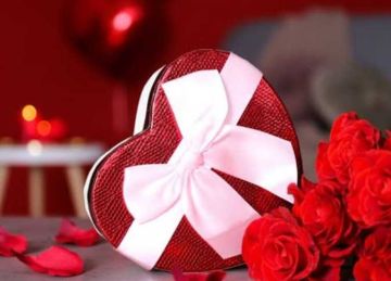 ما هو الفرق بين عيد الحب المصري والعالمي والموعد؟