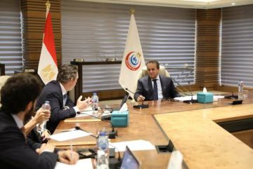 مصر تبحث مع البنك الأوروبي لإعادة الإعمار جذب الاستثمارات للقطاع الطبي مصر تبحث مع البنك الأوروبي لإعادة الإعمار جذب الاستثمارات للقطاع الطبي