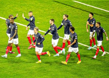 معلق مباراة فرنسا وأوكرانيا اليوم في تصفيات كأس العالم
