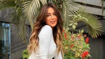 إنجي المقدم تستعير بالشعر الطويل في آخر نيولوك لها