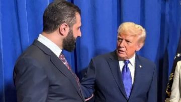 خطوة غير مسبوقة منذ عقود .. ترامب يلتقي أحمد الشرع في البيت الأبيض خطوة غير مسبوقة منذ عقود .. ترامب يلتقي أحمد الشرع في البيت الأبيض