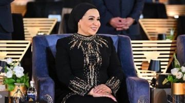 راقي ومعبر.. لميس الحديدي تشيد بإطلالة السيدة إنتصار السيسي في حفل المتحف