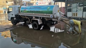 محافظ كفر الشيخ يتابع جهود كسح مياه الأمطار في بيلا .. صور محافظ كفر الشيخ يتابع جهود كسح مياه الأمطار في بيلا .. صور