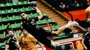 الأهلي يواجه المعادي في بطولة دوري محترفين كرة اليد