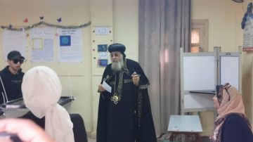 البابا تواضروس يدلي بصوته في انتخابات مجلس النواب 2025