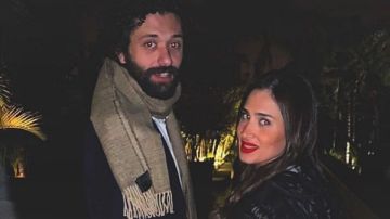 بعد انفصال كريم محمود عبد العزيز عن زوجته.. هل يقع الطلاق أونلاين أو عبر وسائل التواصل الاجتماعي؟