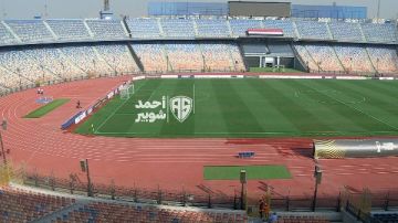 لقطات من ستاد القاهرة قبل مباراة الأهلي وشبيبة القبائل لقطات من ستاد القاهرة قبل مباراة الأهلي وشبيبة القبائل