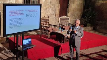 مؤسسة زاهي حواس تستضيف الدكتور ممدوح الدماطي في محاضرة نساء على عرش مصر بقصر الأمير طاز