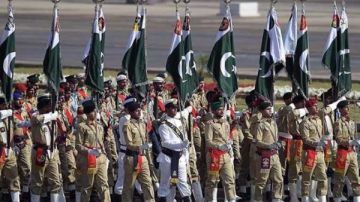 باكستان تعلن استعدادها لإرسال قوات إلى غزة وترفض المشاركة في أي تحرك لنزع سلاح حماس