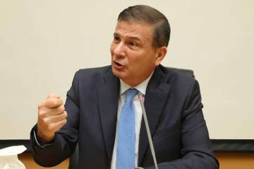 فاروق : حماية الرقعة الزراعية أولوية قصوى للدولة المصرية فاروق : حماية الرقعة الزراعية أولوية قصوى للدولة المصرية