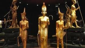 فرد أمن في سرقة 370 قطعة آثار بـ متحف الحضارة: شوفت الشنطة بعيني خاص