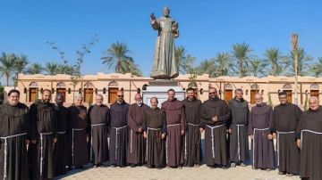 الرهبان الفرنسيسكان بمصر يبدأون رياضتهم الروحية لعام 2025 بوادي النطرون