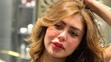 ترحيل هدير عبد الرازق لقضاء فترة حبسها سنة بتهمة بث فيديوهات خادشة ترحيل هدير عبد الرازق لقضاء فترة حبسها سنة بتهمة بث فيديوهات خادشة