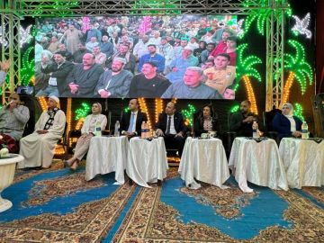 حزب العدل يعقد مؤتمرا جماهيريا لدعم مرشحه حسين حلمي في النواب حزب العدل يعقد مؤتمرا جماهيريا لدعم مرشحه حسين حلمي في النواب