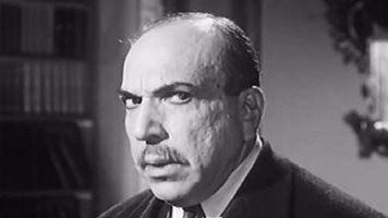 حفيدة زكي رستم: جدي كان طيبا وحنونا ويميل إلى الكوميديا وعمل المقالب حفيدة زكي رستم: جدي كان طيبا وحنونا ويميل إلى الكوميديا وعمل المقالب