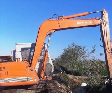 زراعة البحيرة: تطهير 2226 كيلو من المصارف والمساقي استعدادا لموسم الشتاء