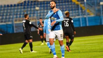 عروض خارجية تضع مستقبل مروان حمدي مع بيراميدز تحت التهديد