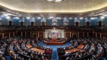 مجلس النواب الأمريكي يقر مشروع قانون لإنهاء الإغلاق الحكومي