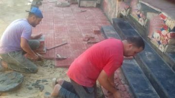 محافظ الشرقية يتابع أعمال تركيب بلاط الإنترلوك أمام مديرية الصحة بالزقازيق