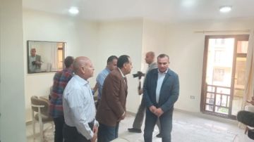 مدبولي محذرا محافظ القاهرة و رئيس التنمية الحضرية: ممنوع تسليم أي وحدة سكنية الا بعد تركيب عدادات الكهرباء.. خاص