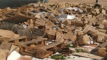 إصابة 4 أشخاص في انقلاب سيارة تحمل مشروبات روحية بطريق شرم الشيخ إصابة 4 أشخاص في انقلاب سيارة تحمل مشروبات روحية بطريق شرم الشيخ