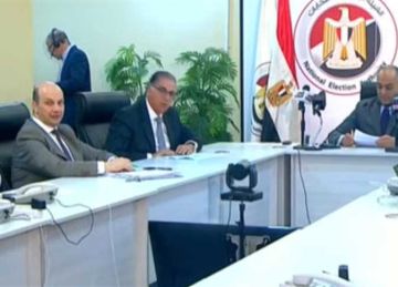 رؤساء لجان بالخارج: إقبال محدود في أول يوم انتخابات مجلس النواب بسبب العمل.. ونتوقع زيادة الأعداد غدا رؤساء لجان بالخارج: إقبال محدود في أول يوم انتخابات مجلس النواب بسبب العمل.. ونتوقع زيادة الأعداد غدا