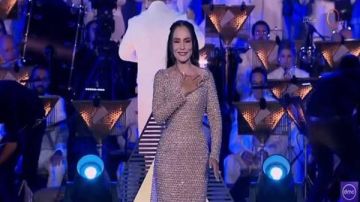 شريهان عقب مشاركتها في حفل المتحف المصري الكبير: عايزة أصلي بقية عمري شريهان عقب مشاركتها في حفل المتحف المصري الكبير: عايزة أصلي بقية عمري