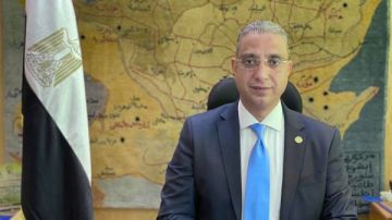 محافظ الفيوم يناقش آليات تطوير منظومة إدارة الأصول الاستثمارية بالمحافظة