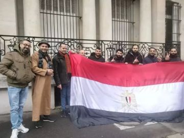 انتخابات النواب بالخارج.. إقبال متزايد من الجالية المصرية في فرنسا وإيطاليا على التصويت