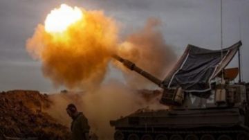 مدفعية الاحتلال الإسرائيلي تستهدف تل الأحمر الشرقي بريف القنيطرة جنوب سوريا