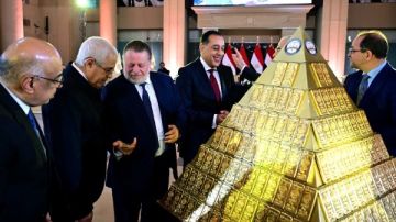 مضبوطات تتحول إلى احتياطي الذهب يستقر في البنك المركزي ودولة القانون تعزز قوة الاقتصاد المصري.. خبير يوضح