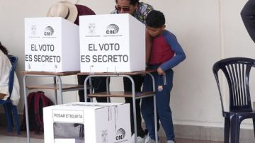 الإكوادور.. التصويت ضد عودة القواعد العسكرية الأجنبية في أكبر استفتاء وطني
