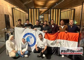 طلاب كلية العلاج الطبيعي بجامعة كفر الشيخ في زيارة علمية وثقافية للمتحف المصري الكبير