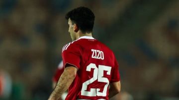 زيزو يشكو من إصابة عقب مباراة شبيبة القبائل