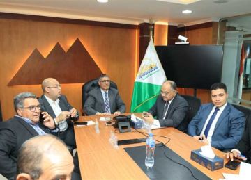 قبل غلق اللجان.. محافظ الجيزة يتابع سير انتخابات مجلس النواب 2025