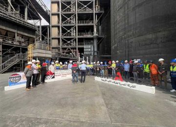 محاضرة توعية حول العمل على الارتفاعات في شركة إيجيبت أنود في العين السخنة محاضرة توعية حول العمل على الارتفاعات في شركة إيجيبت أنود في العين السخنة