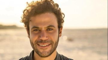 محمد إمام لـ مي عز الدين: ألف مبروك لأختي حبيبتي