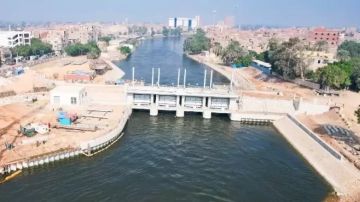 تنفيذ 92 .. وزير الري يتابع موقف مشروع إنشاء مجموعة قناطر ديروط الجديدة تنفيذ 92 .. وزير الري يتابع موقف مشروع إنشاء مجموعة قناطر ديروط الجديدة