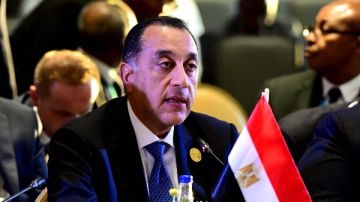 شراكة حقيقية بين القارتين.. رئيس الوزراء يلقي كلمة مصر فى القمة السابعة للاتحادين الإفريقي والأوروبي