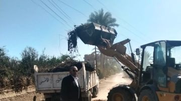 محافظ أسيوط: رفع نواتج تطهير الترع والمصارف بقرى مركز البداري
